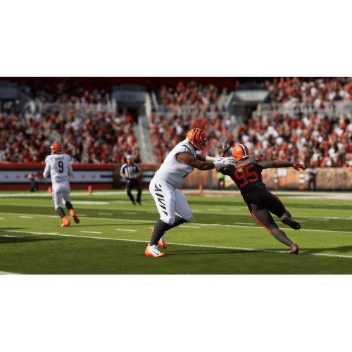 Madden NFL 24 Deluxe Sürüm PS5™ ve PS4™